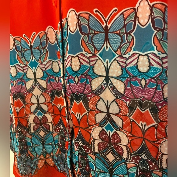Express~The Portofino Shirt~Semi-Sheer-Slim-Fit~Butterfly Print~Blouse~Size XS - Picture 4 of 14